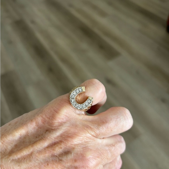 Jewelry - 14K Yellow Gold Diamond Horseshoe Ring